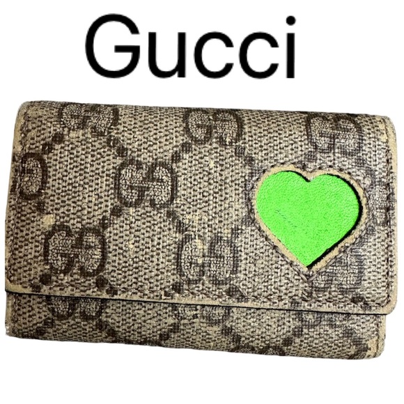 Gucci Accessories Gucci Gg Supreme Key Holder Poshmark